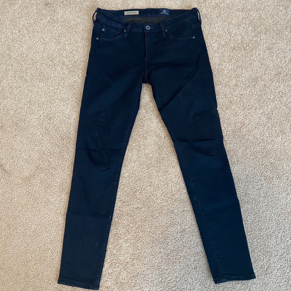 AG Jeans Mid Rise “The Legging Ankle” size 28R
